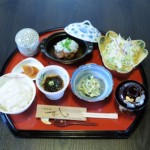 おろしハンバーグ御膳 (1,080円)